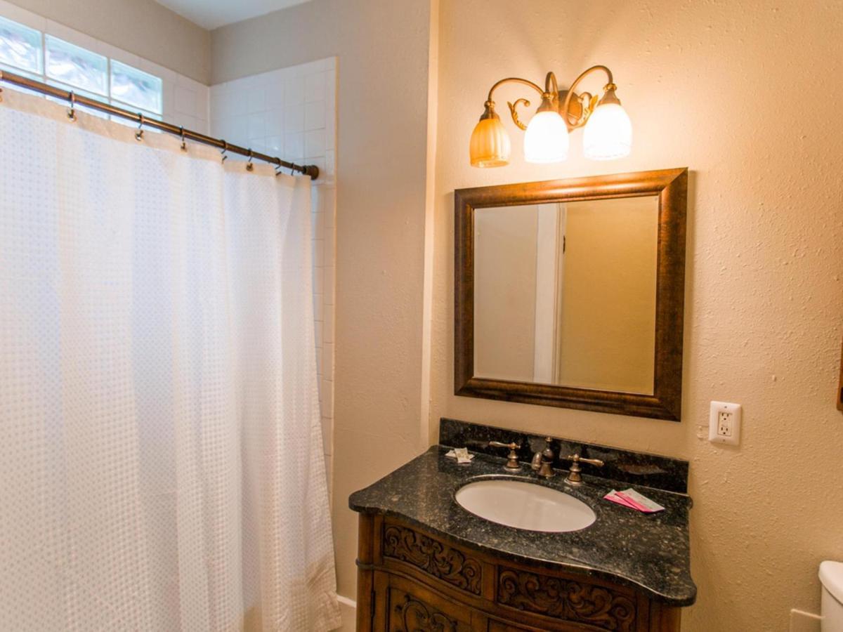 Apartamento Linda'S On Lincoln Savannah Exterior foto